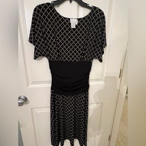 DONNA MORGAN Dress Vintage Short-sleeved Classic Stretch Fit & Flair.
